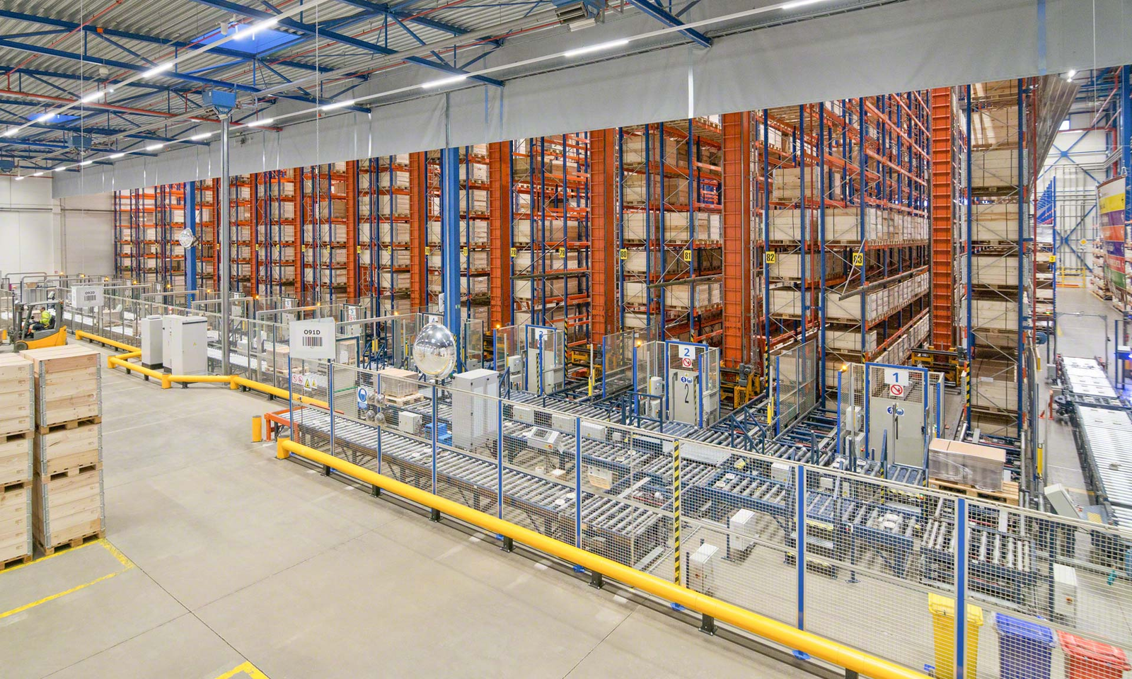 Warehouse Layout: Efficient Planning and Design Strategies - Green Arch ...